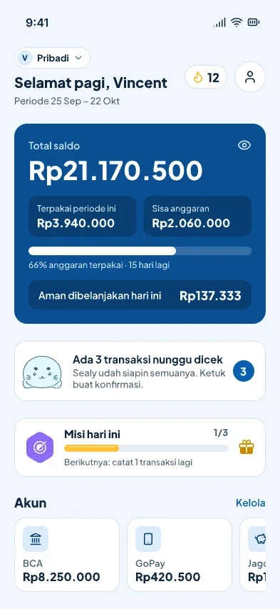 Layar Beranda Finanseal: total saldo, anggaran yang terpakai, batas aman belanja hari ini, dan 3 transaksi yang menunggu dicek.